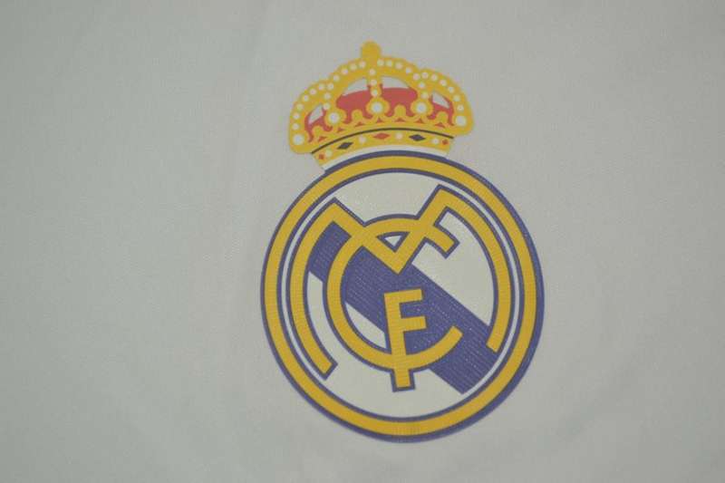 Thailand Quality(AAA) 2009/10 Real Madrid Home Retro Soccer Jersey