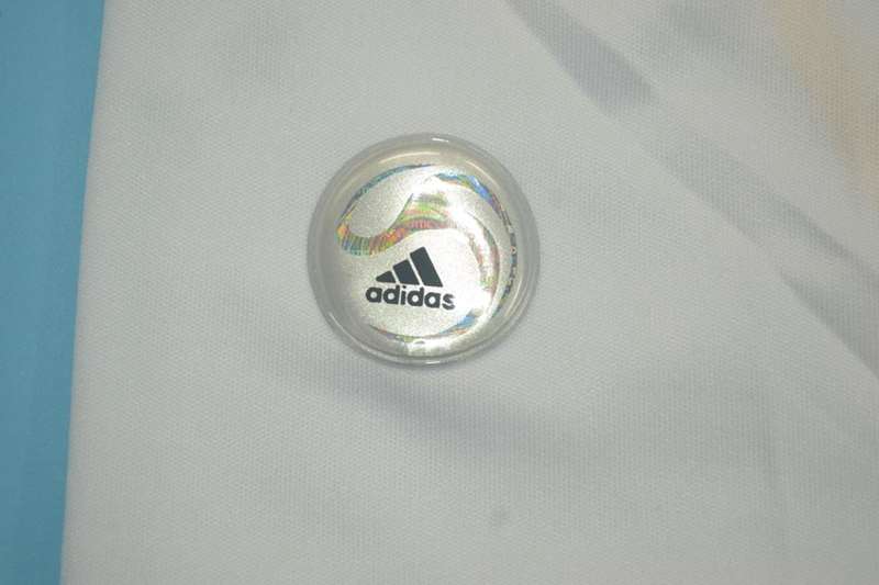 Thailand Quality(AAA) 2009/10 Real Madrid Home Retro Soccer Jersey