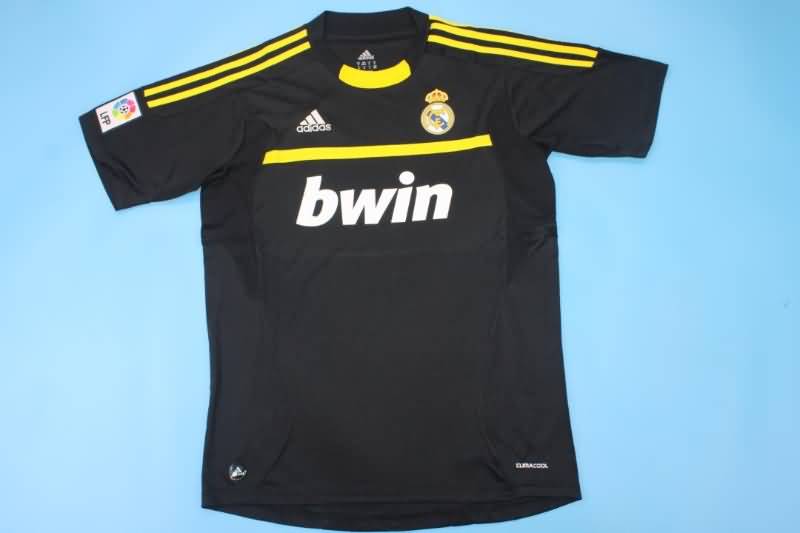 Thailand Quality(AAA) 2011/12 Real Madrid Goalkeeper Black Retro Soccer Jersey