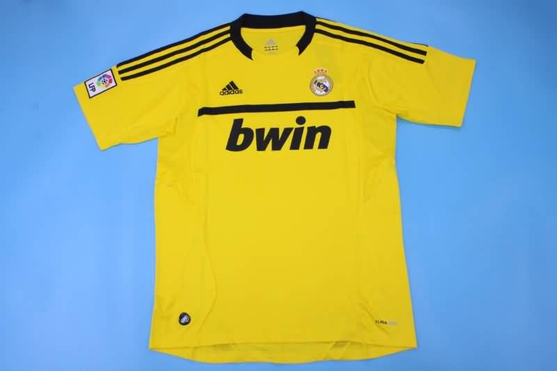 Thailand Quality(AAA) 2011/12 Real Madrid Goalkeeper Yellow Retro Soccer Jersey