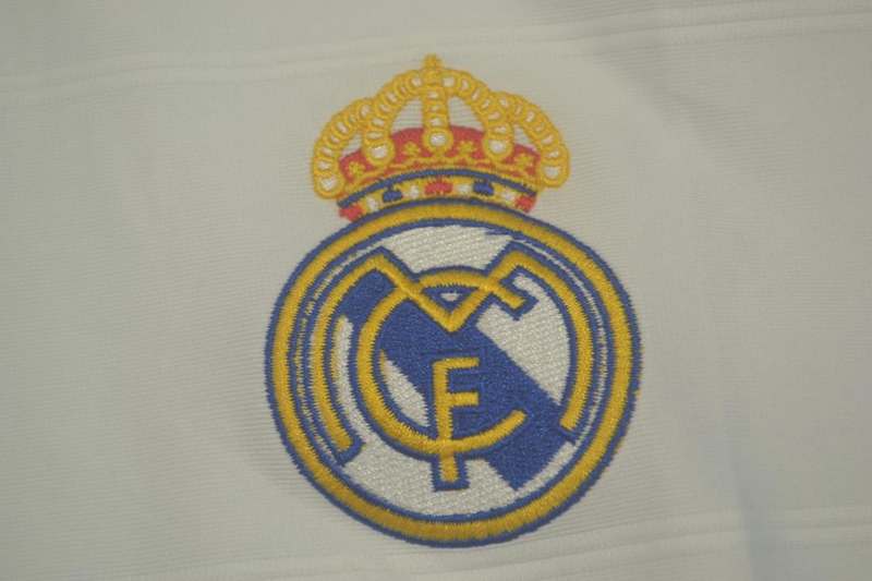 Thailand Quality(AAA) 2013/14 Real Madrid Home Retro Soccer Jersey