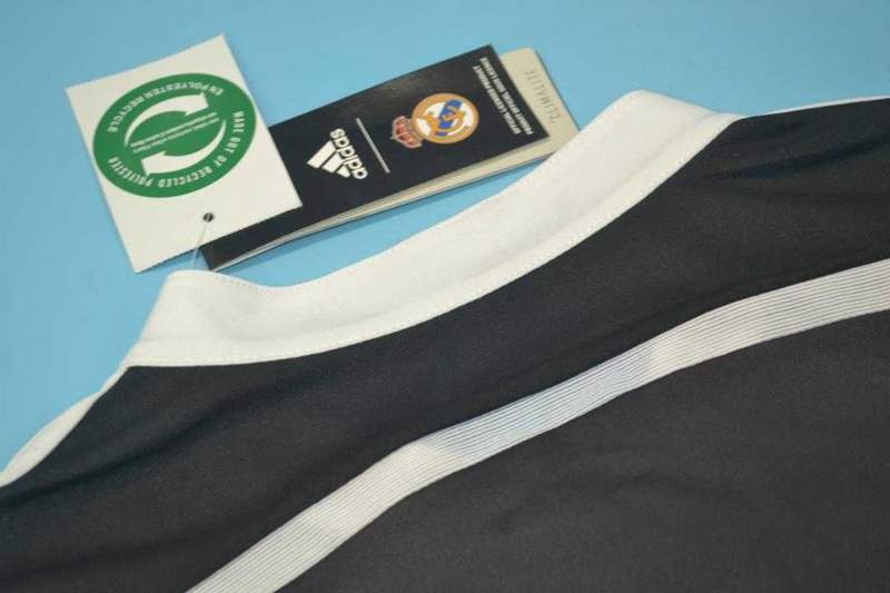 Thailand Quality(AAA) 2014/15 Real Madrid Third Retro Soccer Jersey