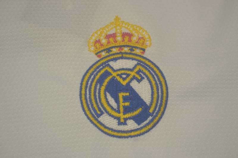 Thailand Quality(AAA) 2018/19 Real Madrid Home Retro Soccer Jersey