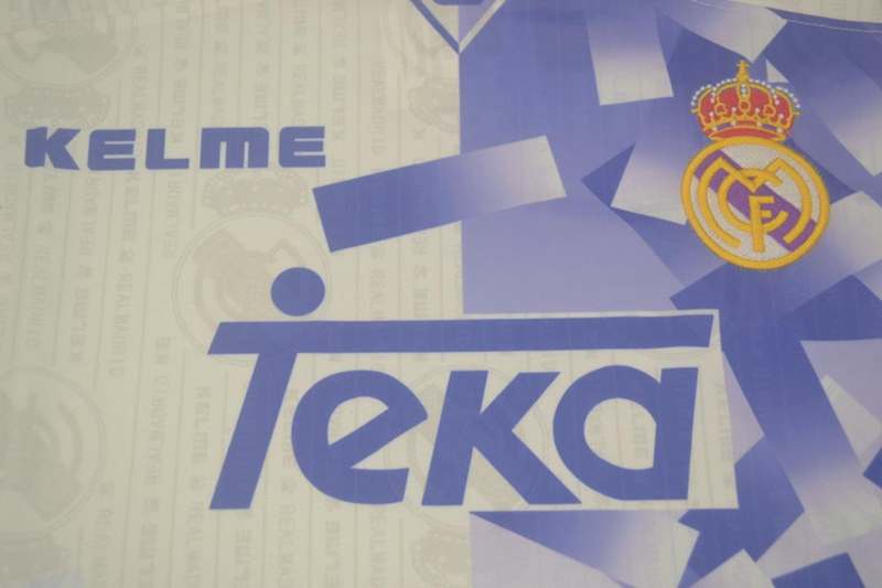 Thailand Quality(AAA) 1996/97 Real Madrid Third Retro Soccer Jersey