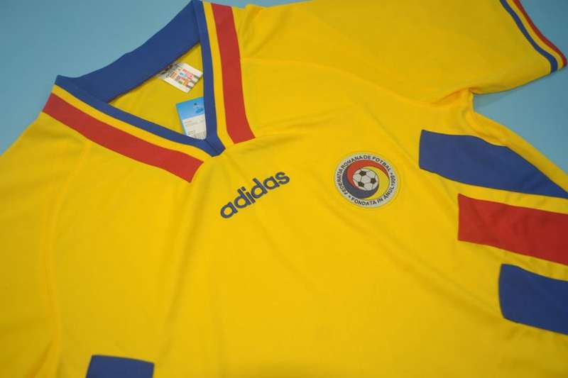 Thailand Quality(AAA) 1994 Romania Home Retro Soccer Jersey