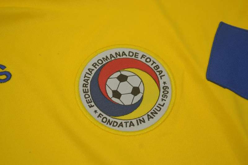 Thailand Quality(AAA) 1994 Romania Home Retro Soccer Jersey