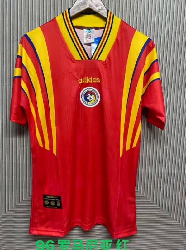 Thailand Quality(AAA) 1996 Romania Home Retro Soccer Jersey