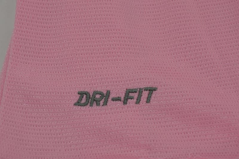 Thailand Quality(AAA) 2012/13 Santos Pink Retro Soccer Jersey
