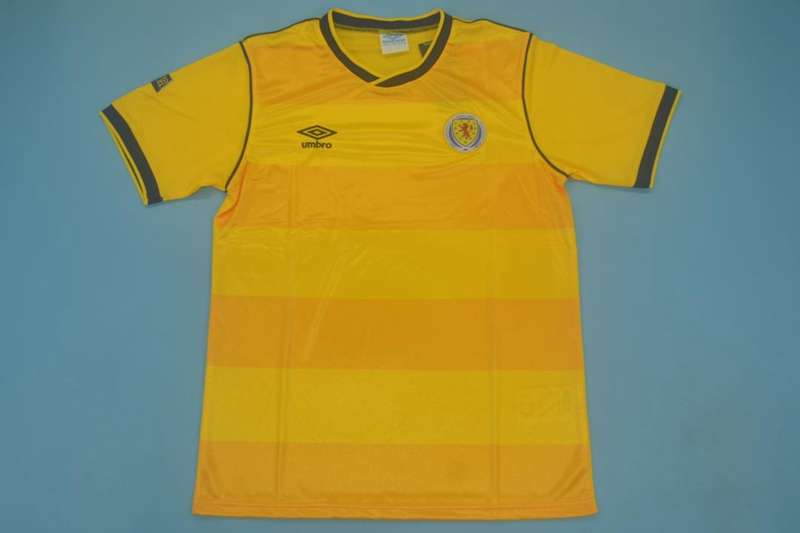 Thailand Quality(AAA) 1986 Scotland Away Retro Soccer Jersey