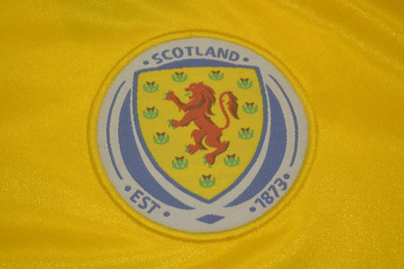 Thailand Quality(AAA) 1986 Scotland Away Retro Soccer Jersey