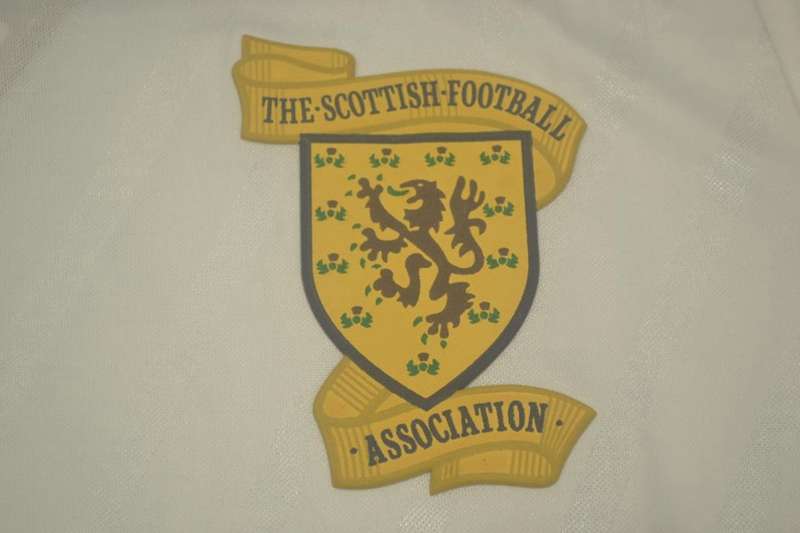 Thailand Quality(AAA) 1988/90 Scotland Away Retro Soccer Jersey