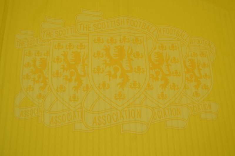 Thailand Quality(AAA) 1996/98 Scotland Away Retro Soccer Jersey