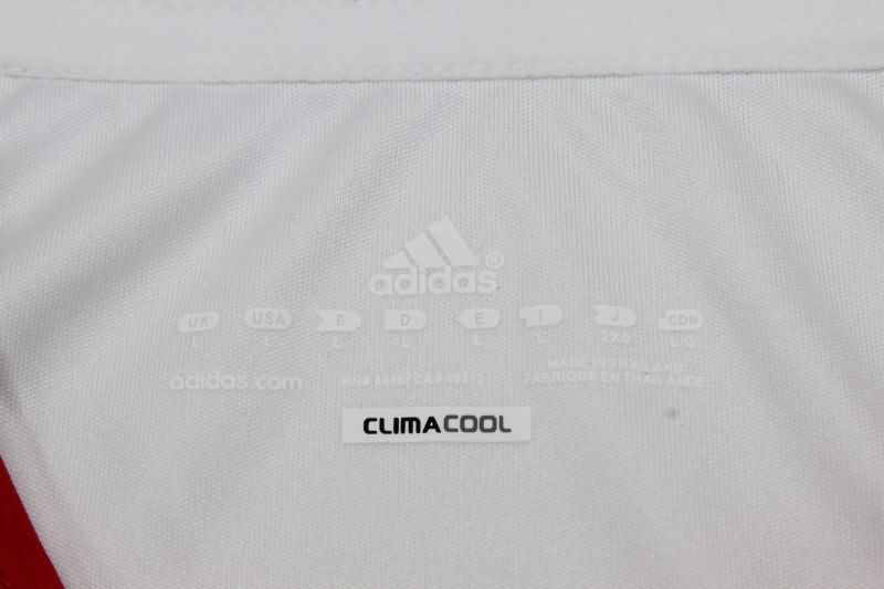 Thailand Quality(AAA) 2011/12 Spain Away Retro Soccer Jersey