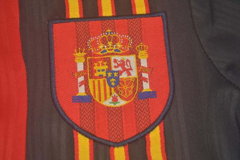 Thailand Quality(AAA) 1996 Spain Home Retro Soccer Jersey