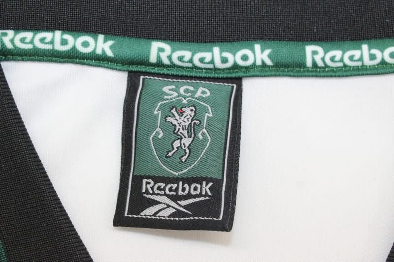 Thailand Quality(AAA) 2000/01 Sporting Lisbon Home Retro Soccer Jersey