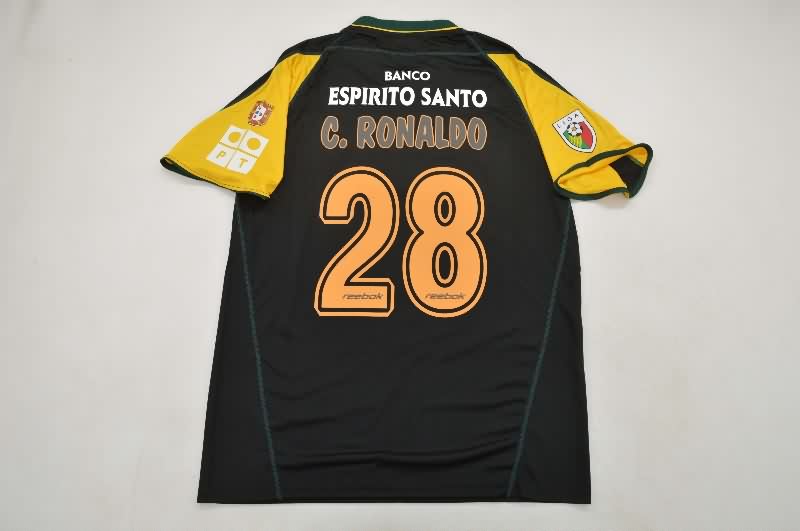 Thailand Quality(AAA) 2002/03 Sporting Lisbon Away Retro Soccer Jersey