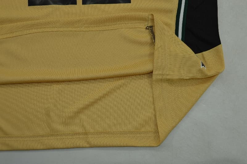 Thailand Quality(AAA) 2003/04 Sporting Lisbon Away Retro Soccer Jersey