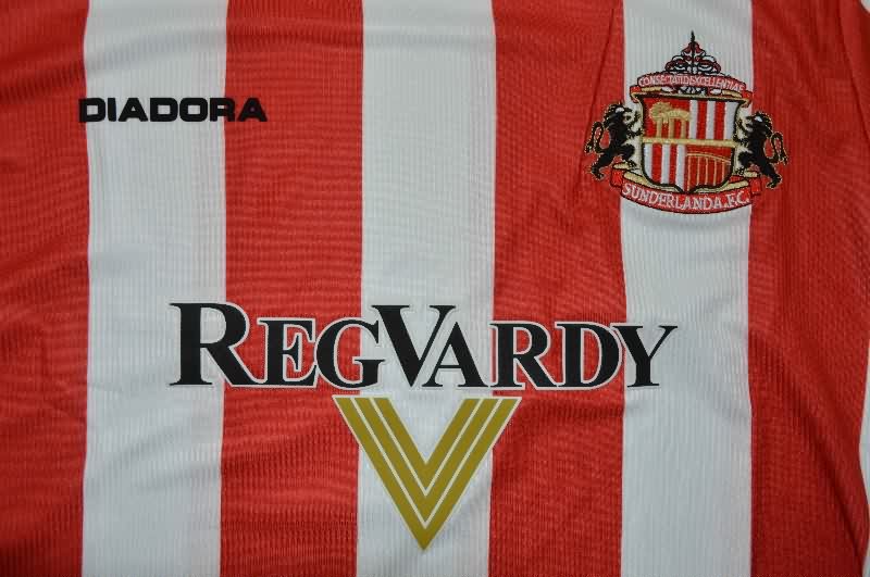 Thailand Quality(AAA) 2004/05 Sunderland Home Retro Soccer Jersey