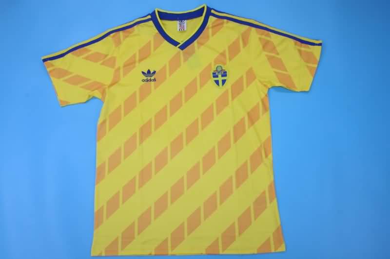 Thailand Quality(AAA) 1988 Sweden Retro Home Soccer Jersey