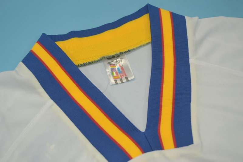 Thailand Quality(AAA) 1994 Sweden Away Retro Soccer Jersey