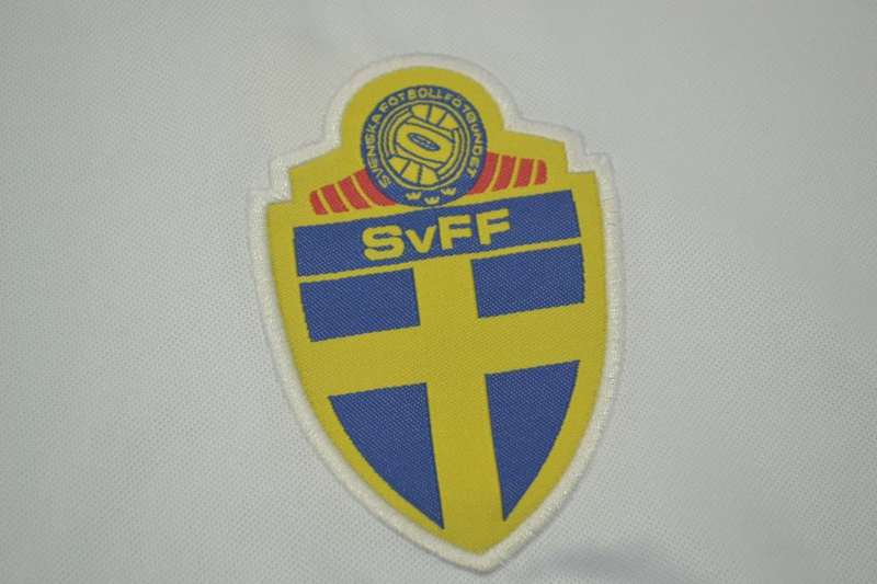 Thailand Quality(AAA) 1994 Sweden Away Retro Soccer Jersey