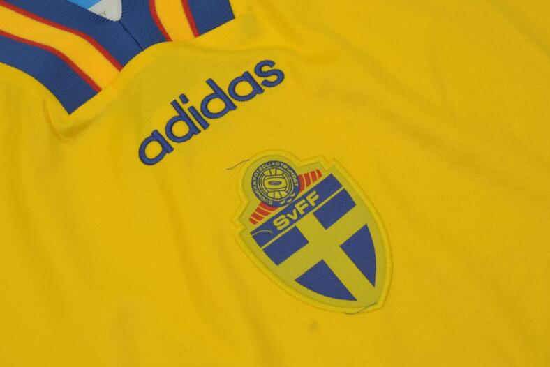 Thailand Quality(AAA) 1994 Sweden Home Retro Soccer Jersey