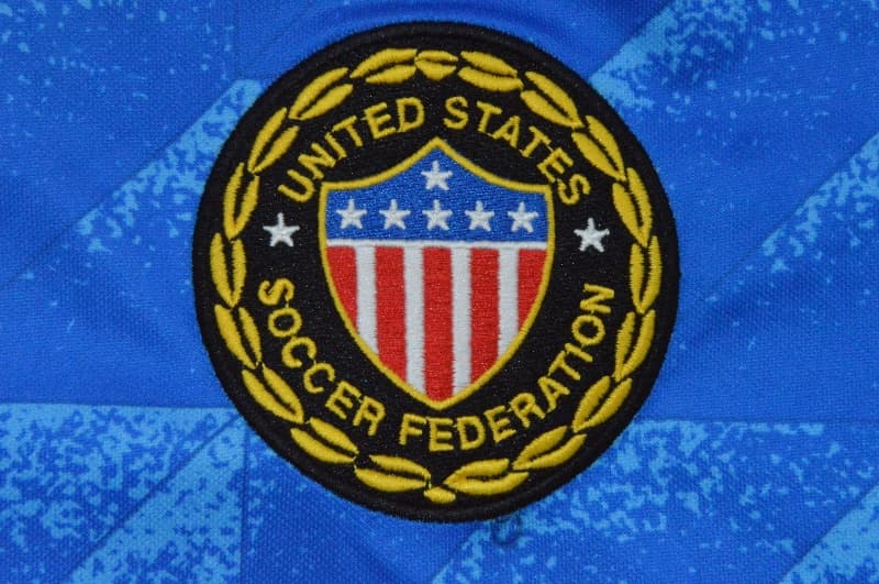 Thailand Quality(AAA) 1988 USA Away Retro Soccer Jersey