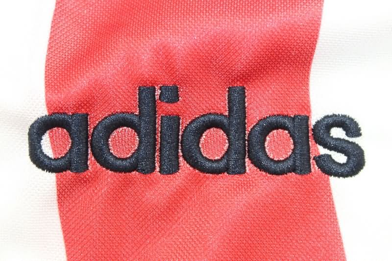 Thailand Quality(AAA) 1994 USA Home Retro Soccer Jersey