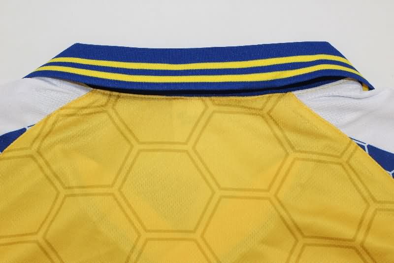 Thailand Quality(AAA) 1998 Ukraine Home Retro Soccer Jersey