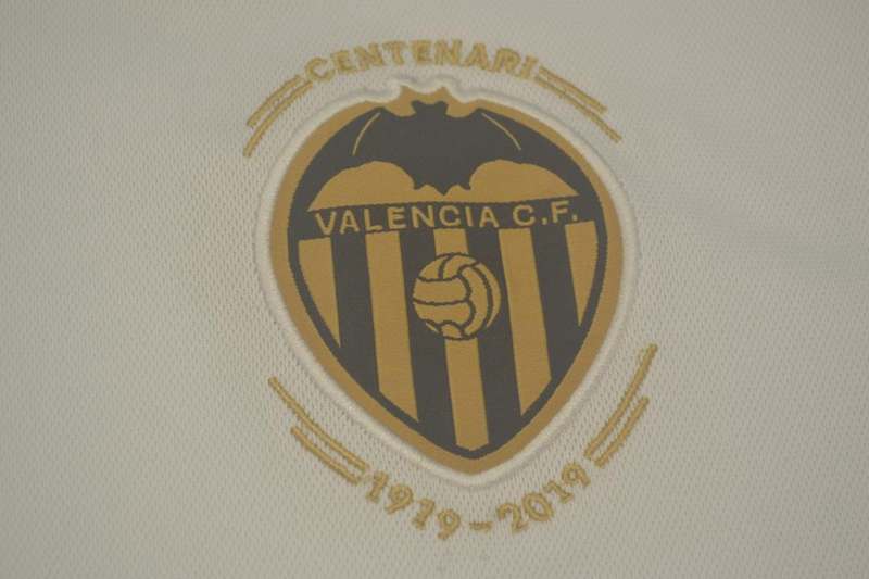 Thailand Quality(AAA) 2018/19 Valencia Home Retro Soccer Jersey