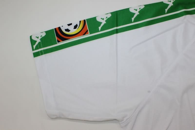 Thailand Quality(AAA) 2001/02 Werder Bremen Away Retro Soccer Jersey