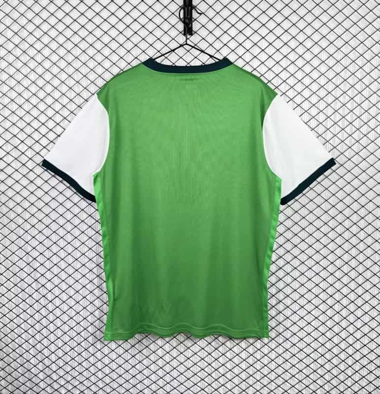 Thailand Quality(AAA) 2009/10 Werder Bremen Home Retro Soccer Jersey