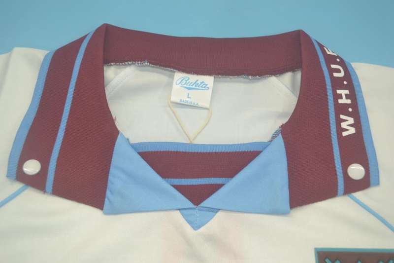 Thailand Quality(AAA) 1991/92 West Ham Third Retro Soccer Jersey