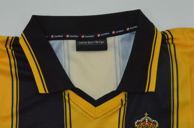 Thailand Quality(AAA) 2003/04 Zaragoza Away Retro Soccer Jersey