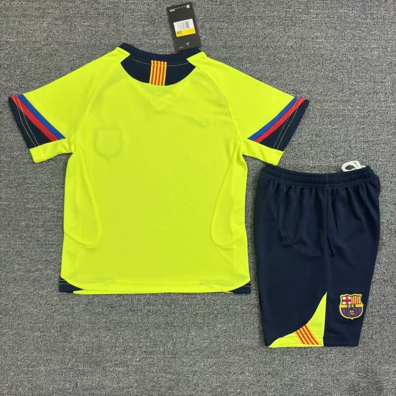 2005/06 Barcelona Away Kids Soccer Jersey And Shorts