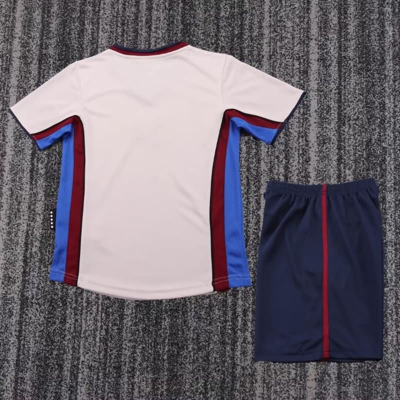 1998/01 Barcelona Away Kids Soccer Jersey And Shorts