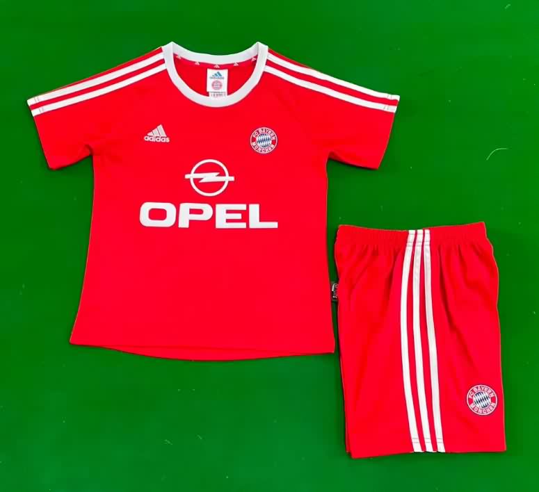 2001/02 Bayern Munich Home Kids Soccer Jersey And Shorts 2001/02 Bayern Munich Home Kids Soccer Jersey And Shorts