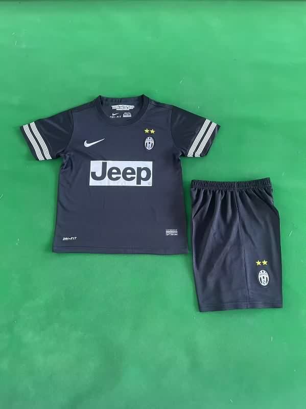2012/13 Juventus Away Kids Soccer Jersey And Shorts