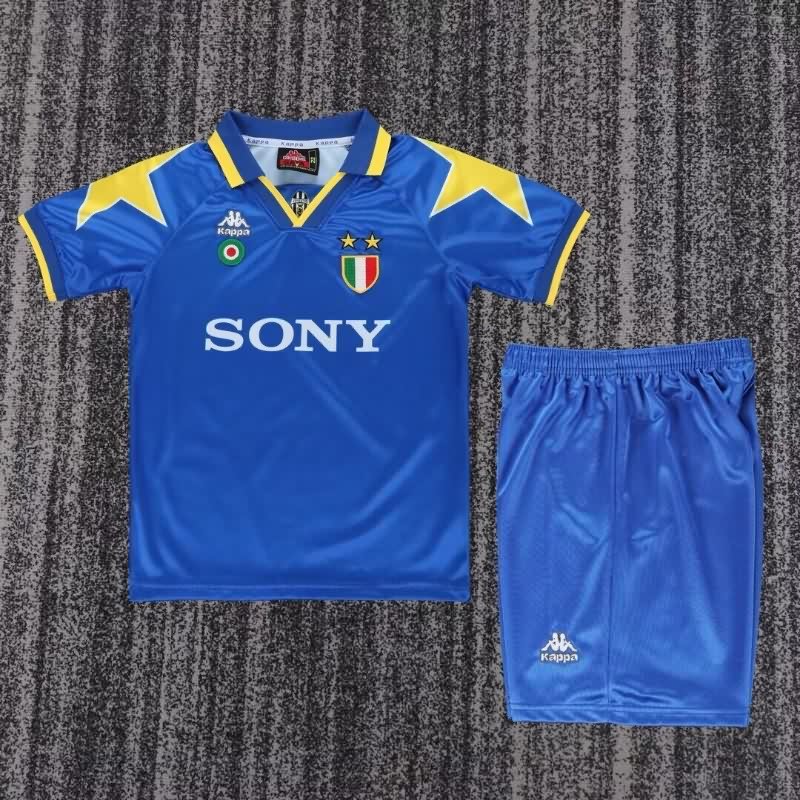 1995/96 Juventus Away Kids Soccer Jersey And Shorts