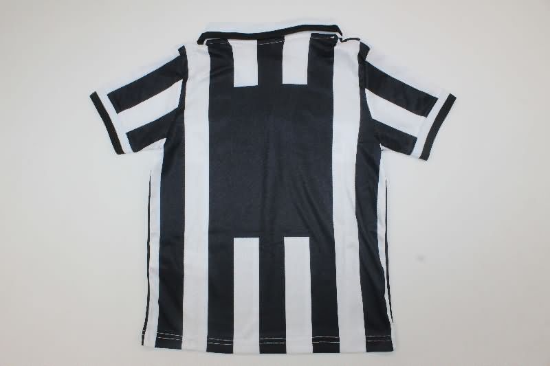 1995/96 Juventus Home Kids Soccer Jersey And Shorts