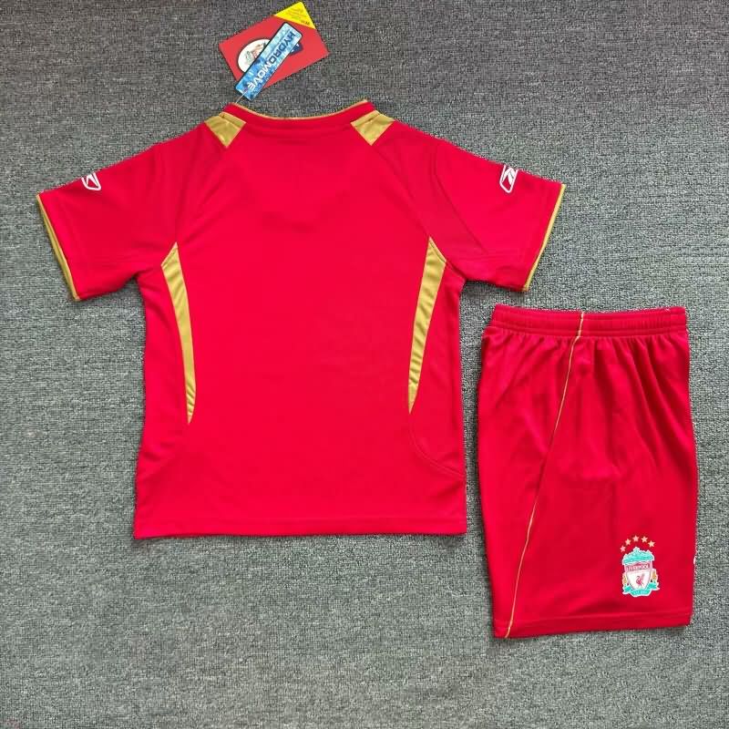 2005/06 Liverpool Home Kids Soccer Jersey And Shorts