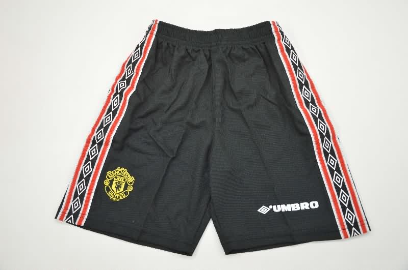 1999 Manchester United Black Kids Soccer Jersey And Shorts